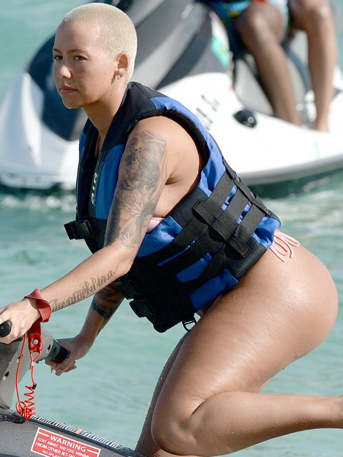 Amber Rose jetski