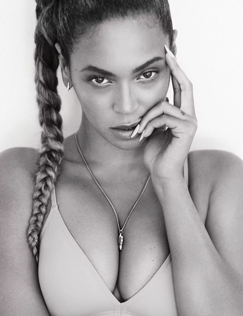 Beyonce Knowles big tits