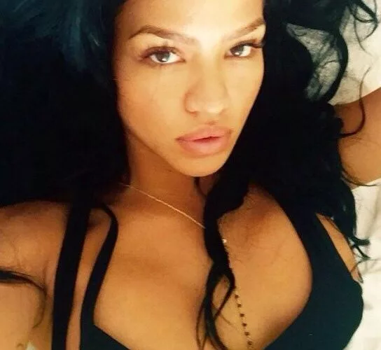 Cassie nude pic