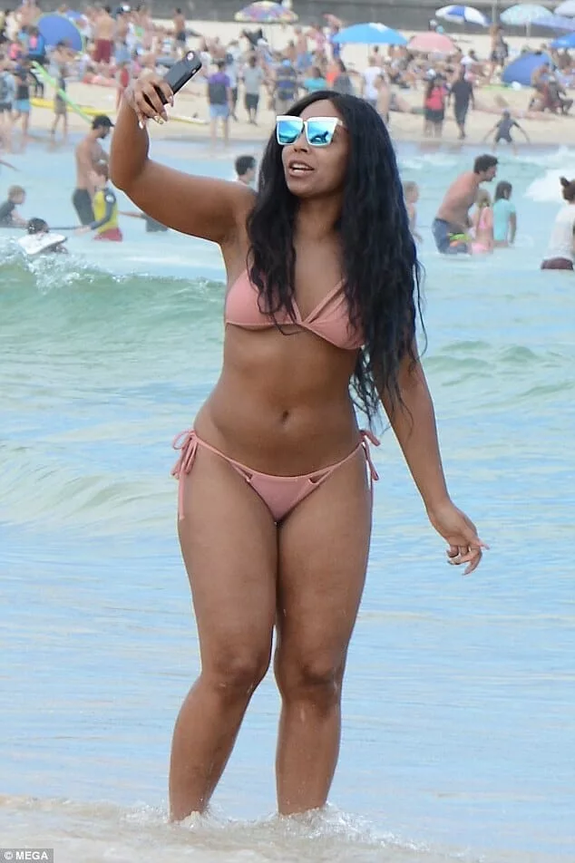 Nude photos of ashanti