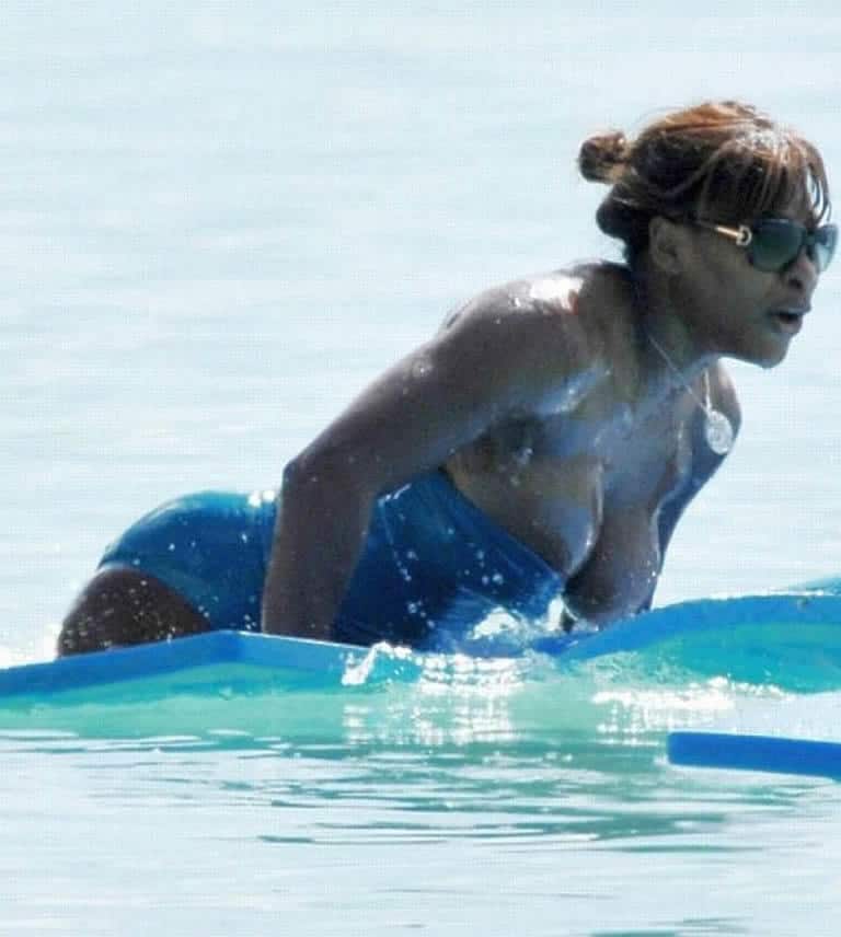 Serena Williams boob slip