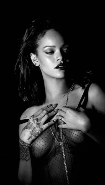 Rihanna nipples see through shirt