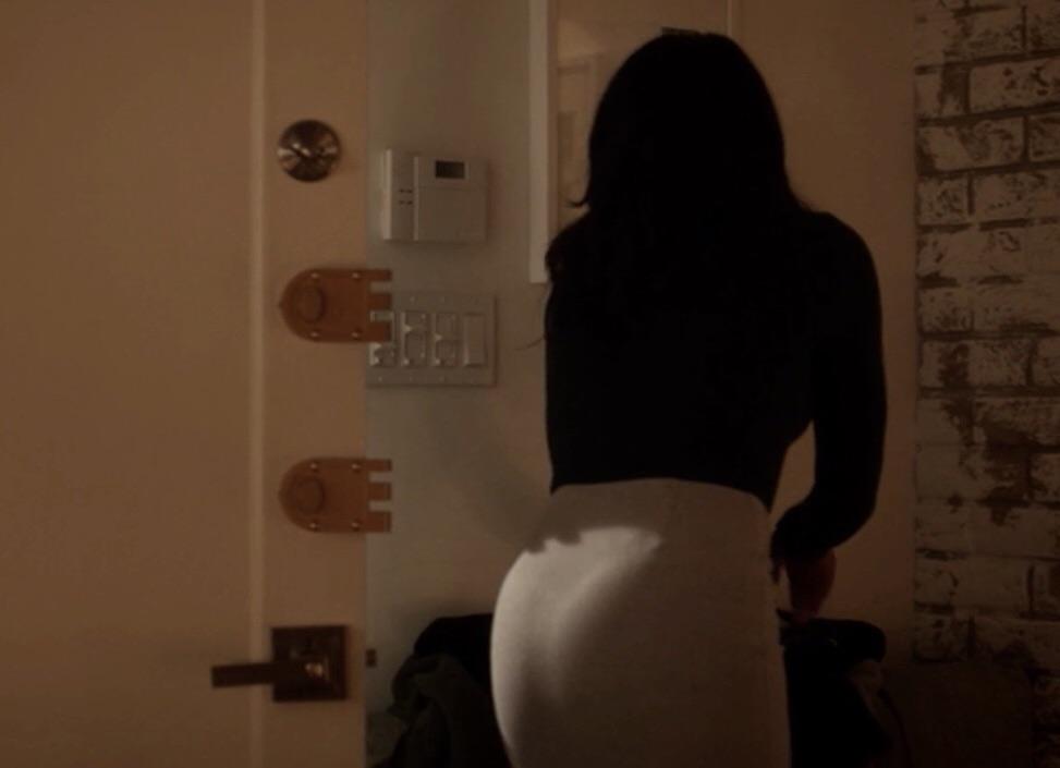 Candice Patton pussy showing