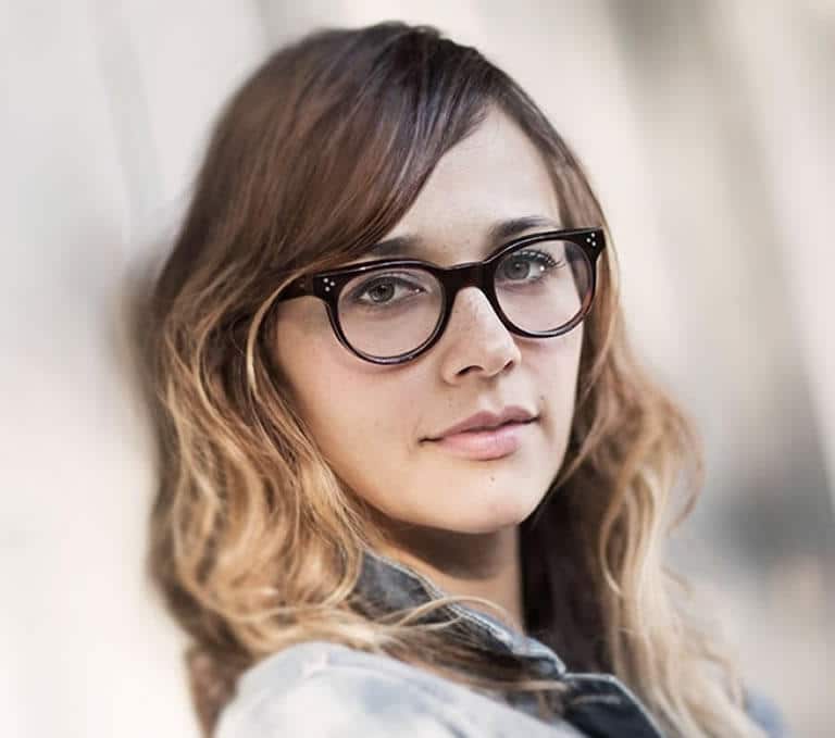 Rashida Jones naughty glasses